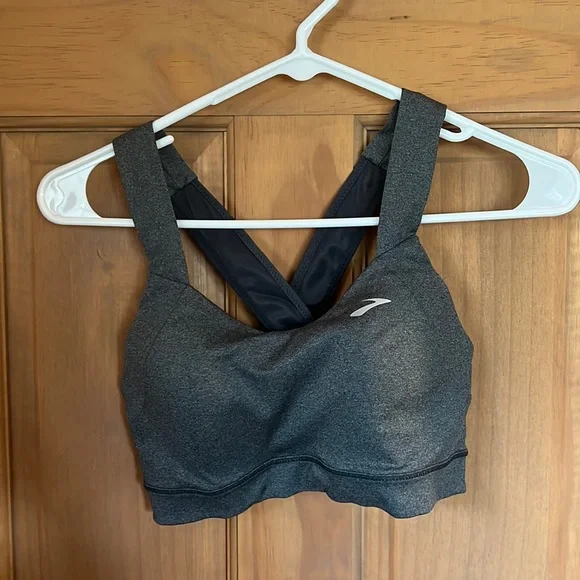 Brooks, Intimates & Sleepwear, Brooks Uplift Crossback Sports Bra Small